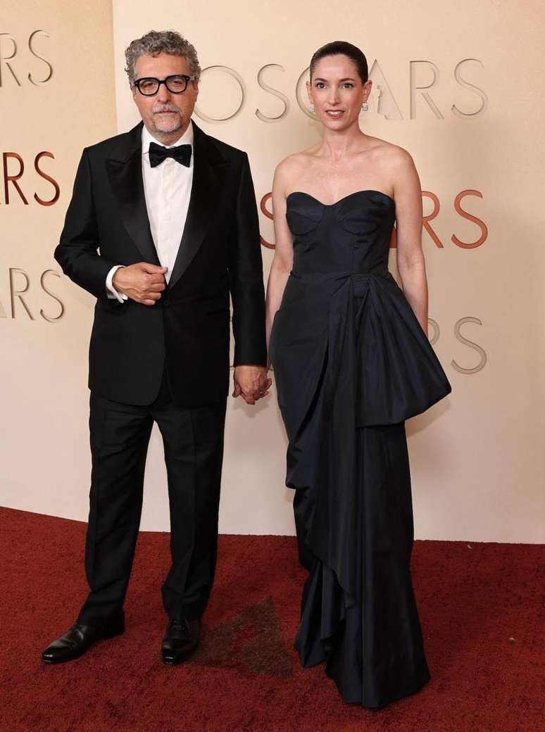 Kleber Mendon&ccedil;a Filho e Emilie Lesclaux