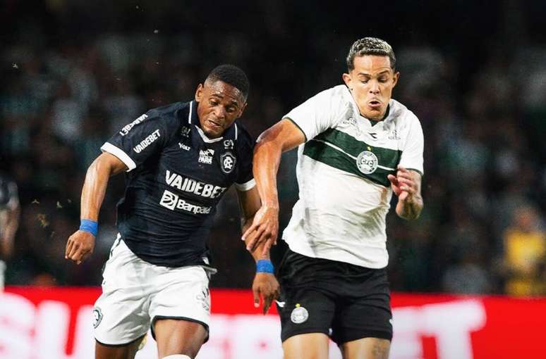 Jogo truncado entre Remo e Coritiba &ndash;