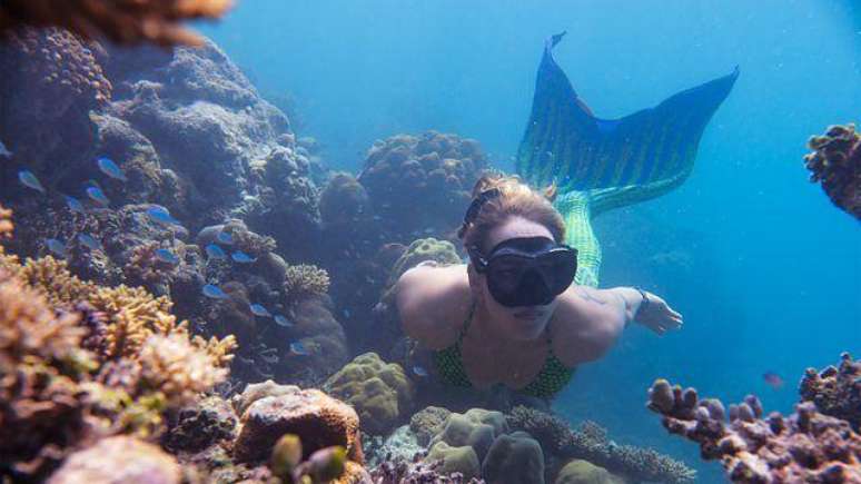 As ilhas Maldivas oferecem &aacute;guas mornas e uma incr&iacute;vel vida marinha para as sereias