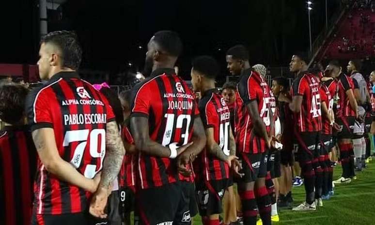 విటోరియా వాగ్నెర్ మౌరా - పునరుత్పత్తి/TV గ్లోబో ద్వారా చారిత్రక పాత్రలకు నివాళులర్పించింది