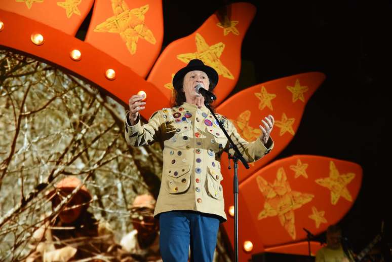 రియో డి జనీరోలో ప్రముఖుల సమక్షంలో అల్సియు వాలెన్కా 80వ వార్షికోత్సవ పర్యటనను ప్రారంభించింది