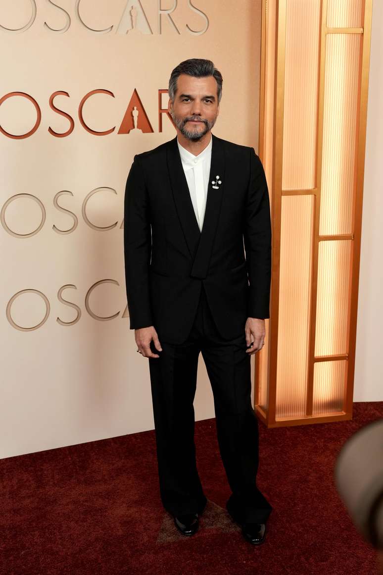 Look que Wagner Moura usou no Oscar