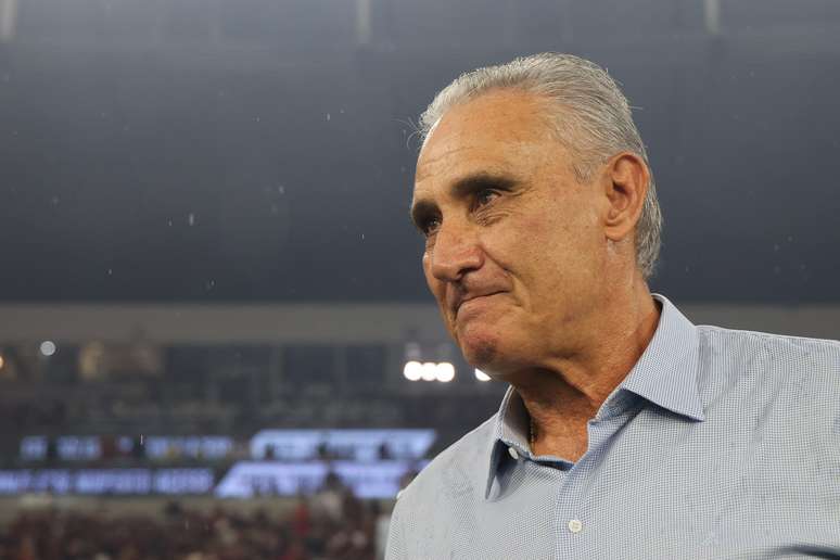 Cruzeiro anunciou o desligamento de Tite neste domingo (15).