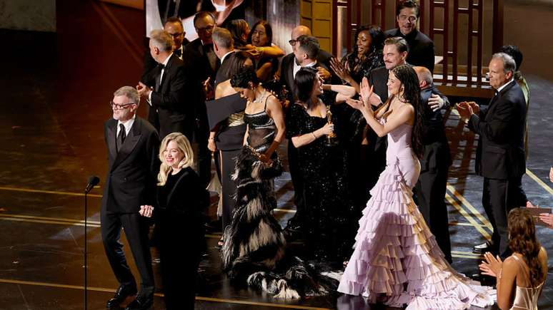 తారాగణం 