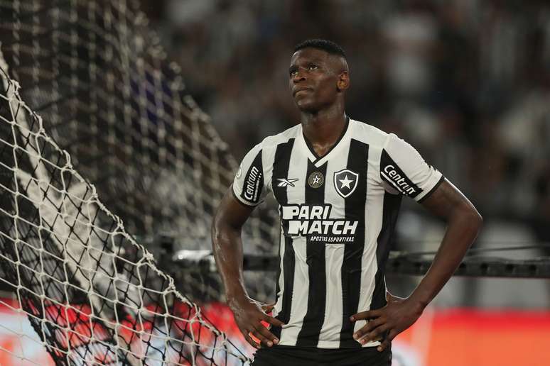 Luiz Henrique &ndash;