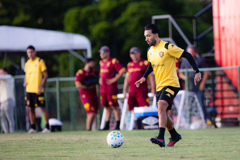 Clayson &eacute; um dos experientes do Sportv &ndash;