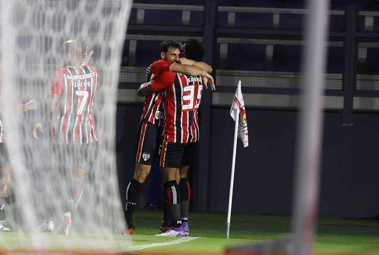 Calleri marcou o gol da vit&oacute;ria do S&atilde;o Paulo contra o RB Bragantino &ndash;