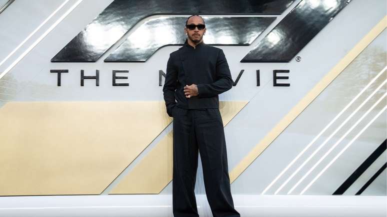 Lewis Hamilton no lan&ccedil;amento do filme 
