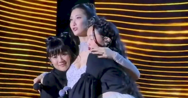 Oscar corta discurso de vencedora de K-pop e revolta web