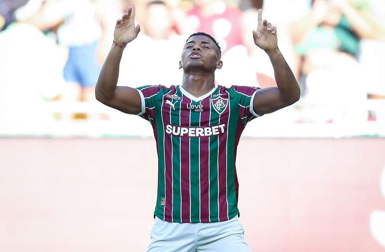H&eacute;rcules comemora o gol marcado contra o Athletico &ndash; MARCELO GON&Ccedil;ALVES / FLUMINENSE