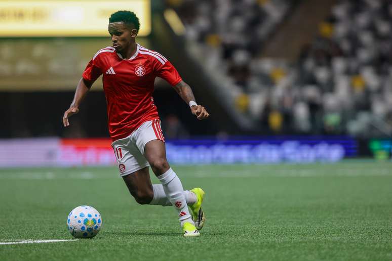 Kayky, jogador do Inter. 