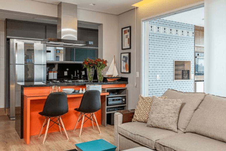 నారింజ ఉపయోగం మరింత రిలాక్స్డ్ మరియు ఫంక్షనల్ ఎన్విరాన్మెంట్ కోసం ప్రతిపాదనను బలపరుస్తుంది ప్రాజెక్ట్: క్రిస్టియాన్ స్కియావోని |