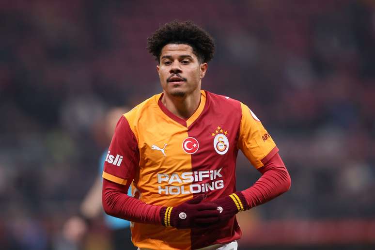 Gabriel Sara pelo Galatasaray 
