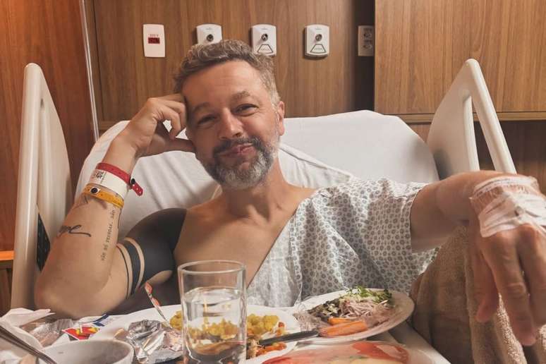 Lucas Lima &eacute; hospitalizado para procedimento 'chato' de h&eacute;rnia