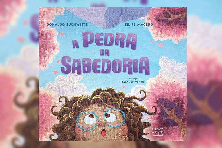 Em &ldquo;A pedra da sabedoria&rdquo;, o aprendizado ganha novos sentidos a partir do afeto e das experi&ecirc;ncias vividas 