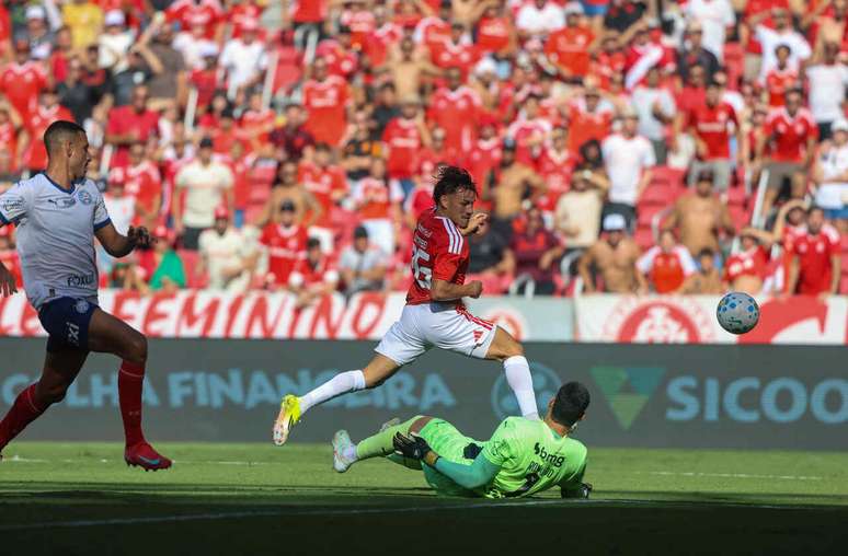Terceira derrota seguida em casa escancara crise no Internacional &ndash;