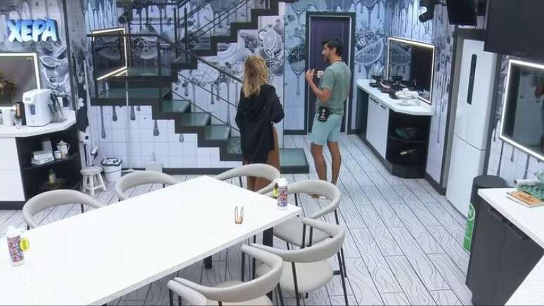 Ana Paula Renault e Alberto Cowboy batem boca no BBB 26