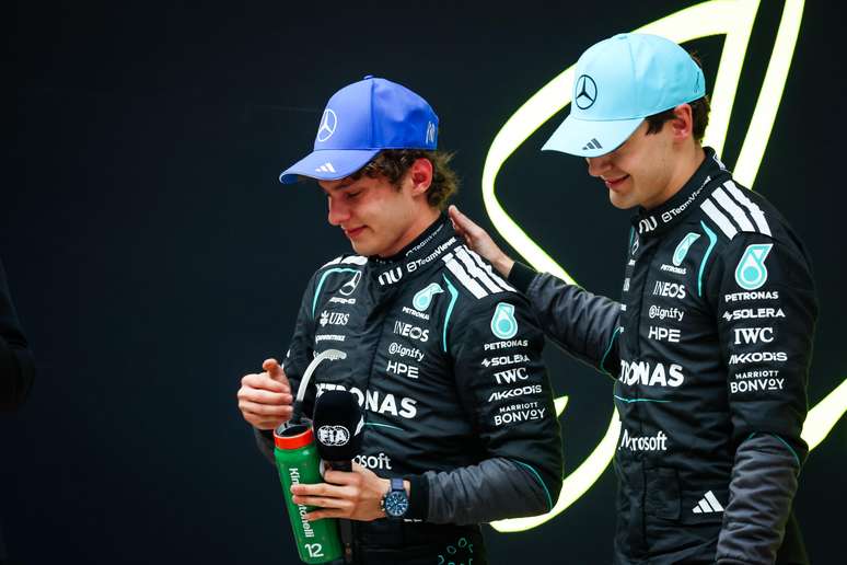 Kimi Antonelli e George Russell no Grande Pr&ecirc;mio da China 2026