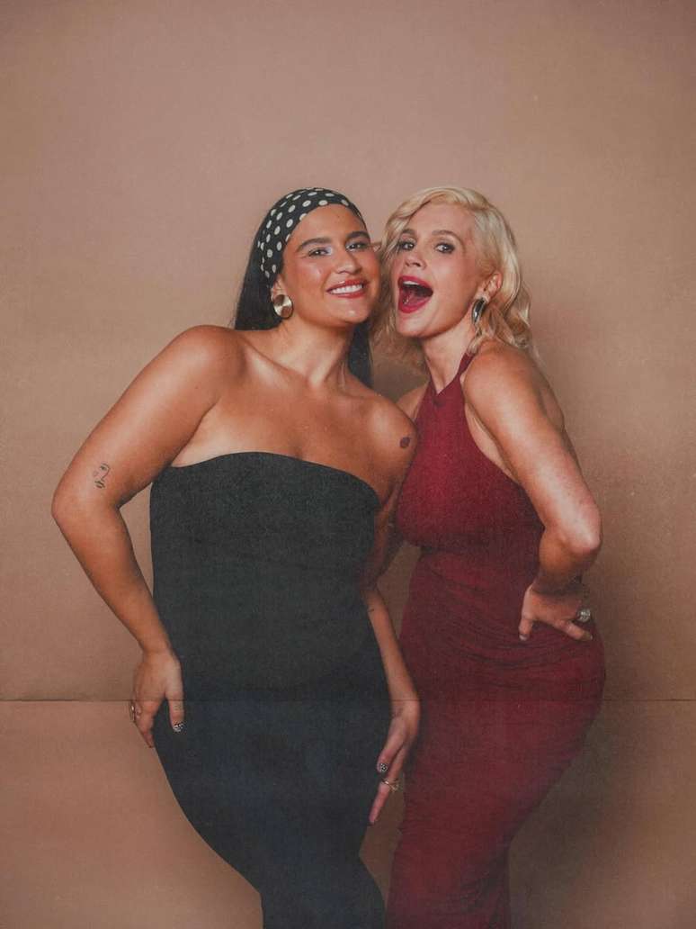 Giulia Costa diz que sempre teve di&aacute;logo aberto com a m&atilde;e, Fl&aacute;via Alessandra