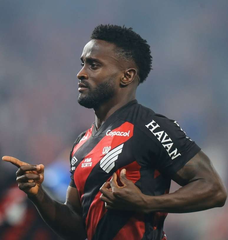 Mendoza marca gol mais r&aacute;pido do Campeonato Brasileiro 2026 (FOTO: Luis Miguel Ferreira/ATHLETICO)