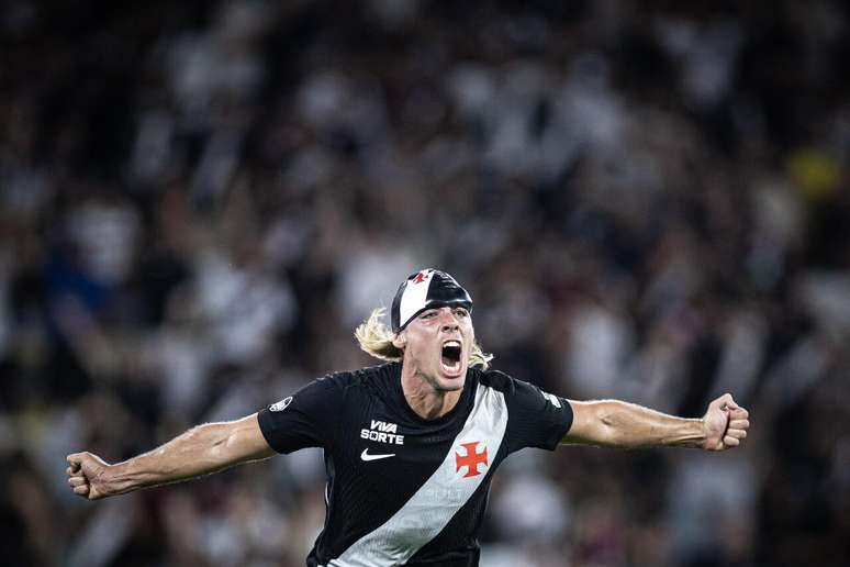 ஃப்ளூமினென்ஸுக்கு எதிரான கிளாசிக்கில் வாஸ்கோவின் சமநிலையை ஸ்பினெல்லி அடித்தார் –