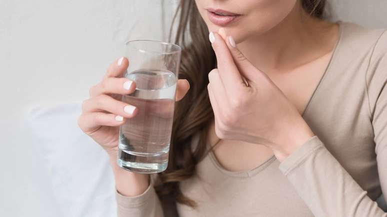 Alguns medicamentos, como diur&eacute;ticos usados no tratamento de hipertens&atilde;o ou insufici&ecirc;ncia card&iacute;aca, aumentam deliberadamente a produ&ccedil;&atilde;o de urina &ndash; depositphotos.com / AllaSerebrina