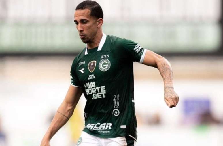 1PRA1 ஸ்பான்சர்கள் Avaí -