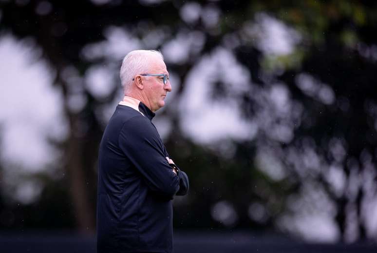 Dorival defendeu o rod&iacute;zio no elenco do Corinthians &ndash;