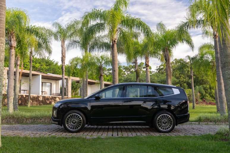 Hyundai Ioniq 9 tem mais de 5 metros de comprimento