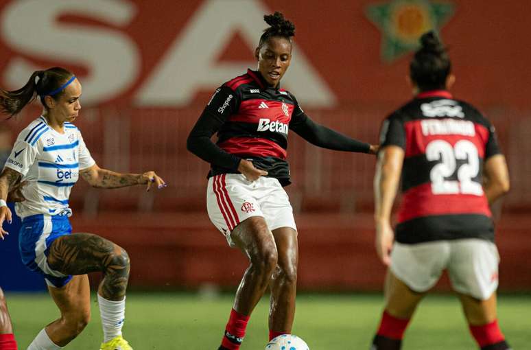 Flamengo e Cruzeiro mediram for&ccedil;as pela quarta rodada do Brasileir&atilde;o Feminino &ndash;