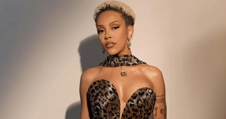 Doja Cat revela por que tenta parecer "feia"