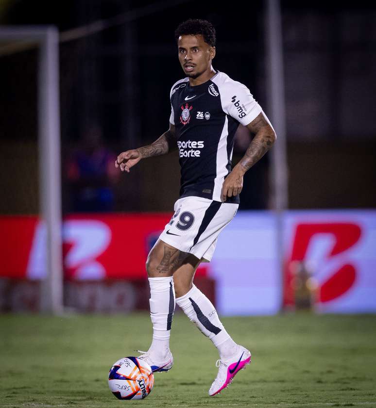 Allan, jogador do Corinthians 