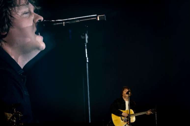 O escoc&ecirc;s n&atilde;o usa cen&aacute;rios ou fantasias durante seu show.