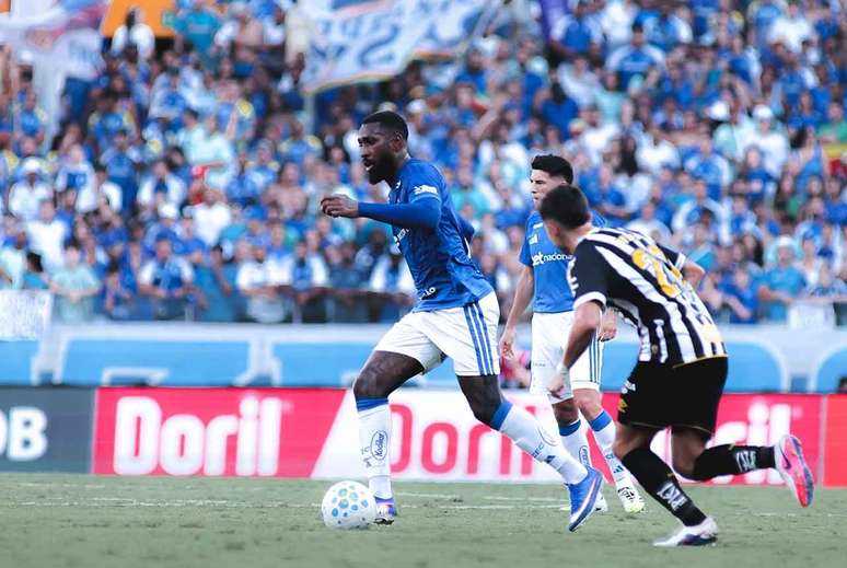 Cruzeiro ficou no 0 a 0 com o Santos, no Mineir&atilde;o &ndash;