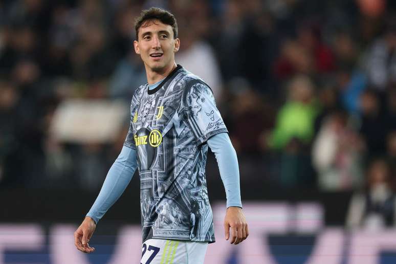 Andrea Cambiaso atravessa boa fase com a camisa da Juventus &ndash;