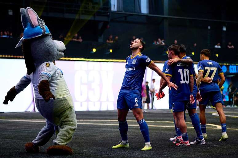 Kelvin fez seis gols contra o Dibrados &ndash;