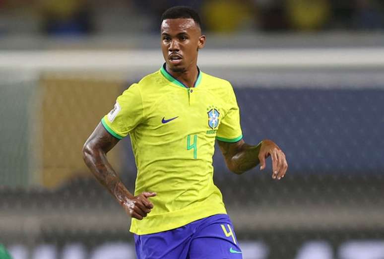 Magalh&atilde;es desfalca o Brasil &ndash;