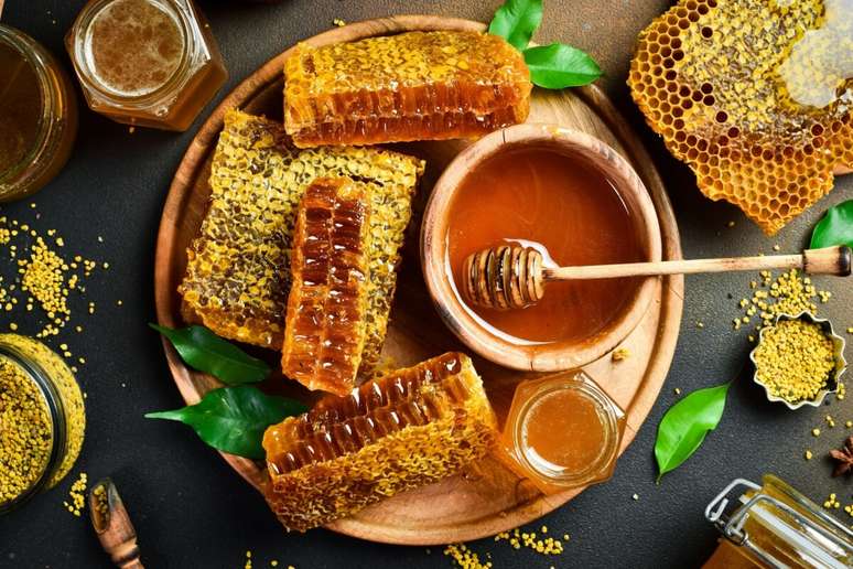 O mel &eacute; um alimento que oferece benef&iacute;cios para a sa&uacute;de 