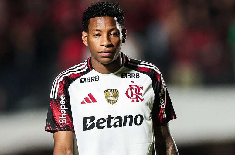 Plata est&aacute; com futuro indefinido no Flamengo &ndash;