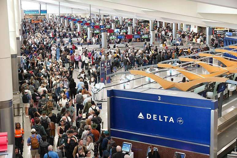 O aeroporto Hartsfield-Jackson, de Atlanta, tamb&eacute;m foi muito afetado pela situa&ccedil;&atilde;o