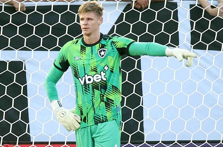 Raul fez uma sequ&ecirc;ncia de grandes defesas no pr&eacute;lio contra o Bragantino &ndash;