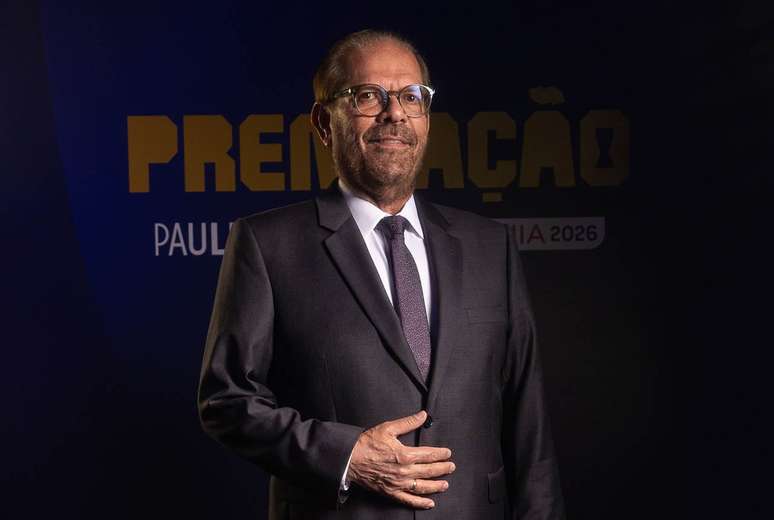 Presidente Reinaldo Carneiro Bastos foi o &uacute;nico a registrar chapa na elei&ccedil;&atilde;o da FPF &ndash;