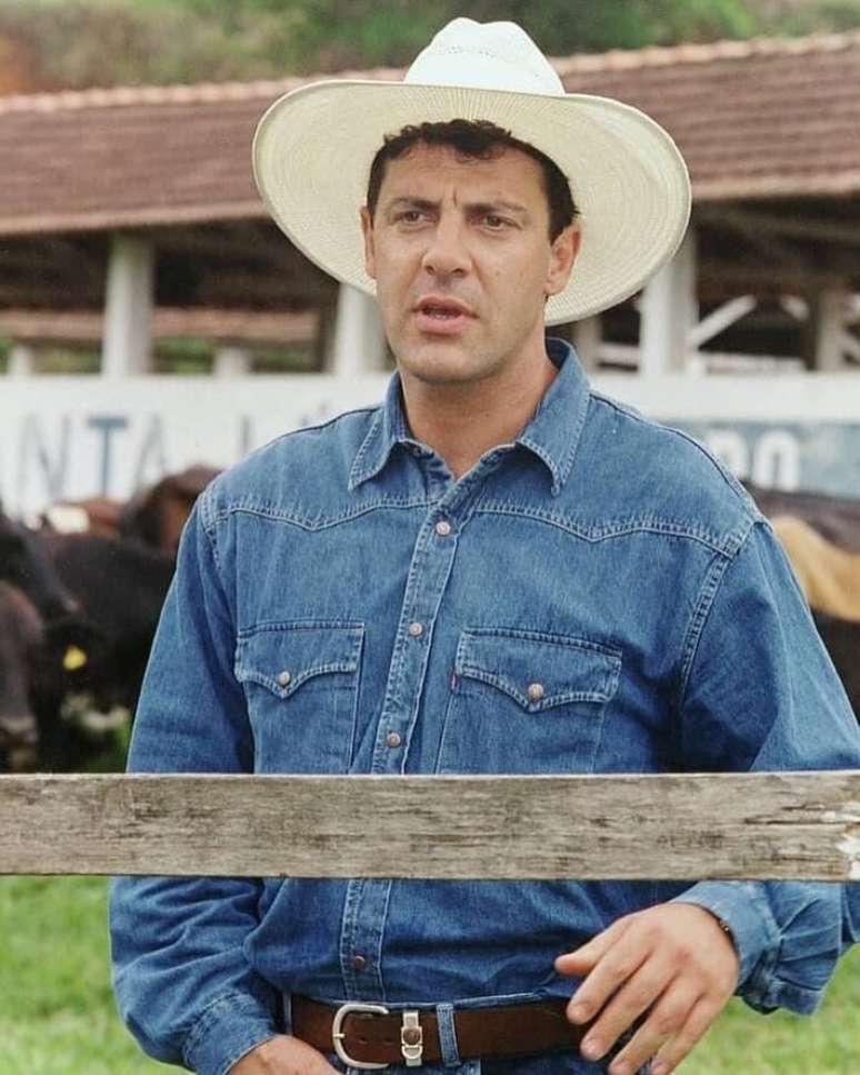 Gerson Brenner como o fazendeiro Jorginho