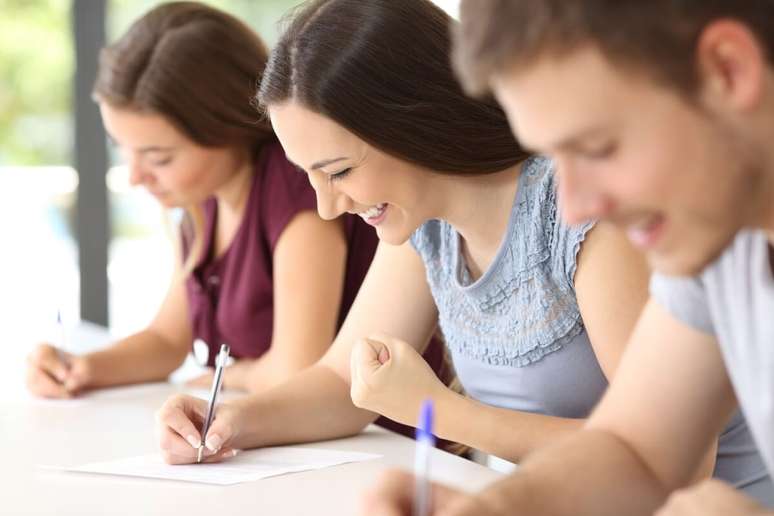 Competi&ccedil;&otilde;es cient&iacute;ficas, pesquisas e projetos autorais fortalecem o curr&iacute;culo 