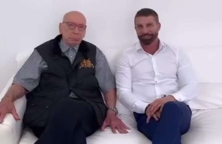 Pedrinho ao lado de Jos&eacute; Lamacchia, dono da Crefisa &ndash;