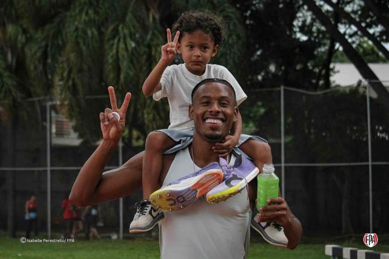 Paulo Andr&eacute; (PA) e seu filho, &lsquo;Peazinho&rsquo;, estreia na temporada (Foto: FF Studio/FPA)