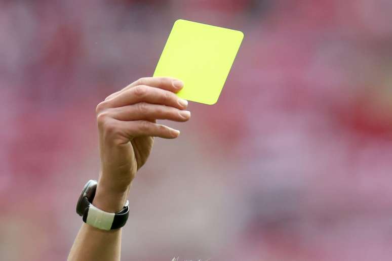 மஞ்சள் அட்டை 