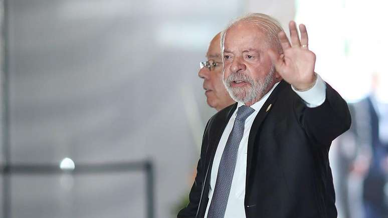 Para Moura, as atuais circunst&acirc;ncias 's&atilde;o muito desfavor&aacute;veis' para Lula, 'porque &eacute; uma elei&ccedil;&atilde;o de oposi&ccedil;&atilde;o'