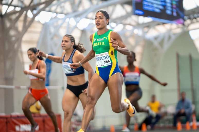 Ana Carolina Azevedo &eacute; recordista sul-americana dos 60 metros rasos (Foto: Federa&ccedil;&atilde;o Paulista de Atletismo / Sebastian Lasquera/Sul-Americana)