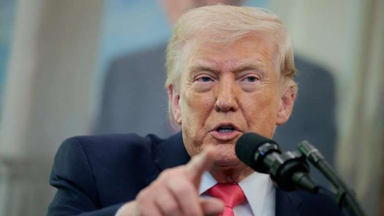 Donald Trump tem deixado todos na expectativa sobre qual ser&aacute; seu pr&oacute;ximo passo em rela&ccedil;&atilde;o ao Ir&atilde;